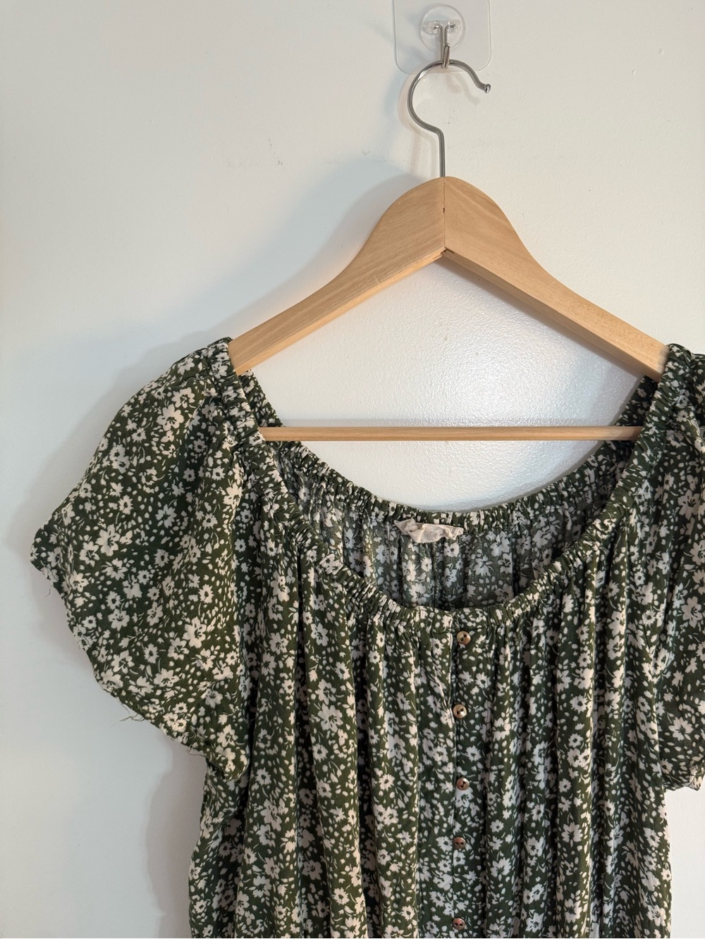 Womens Green Floral Button-Front Puff Sleeve Dress